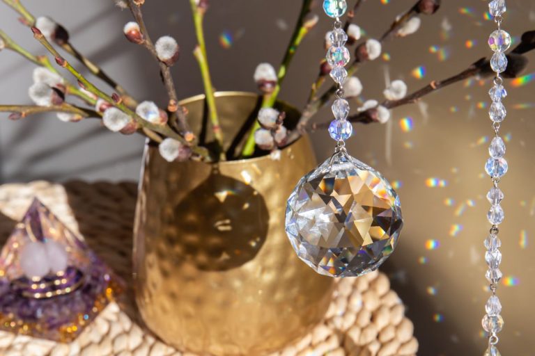 À la découverte de l&rsquo;histoire et du symbolisme de l&rsquo;attrape-soleil amérindien